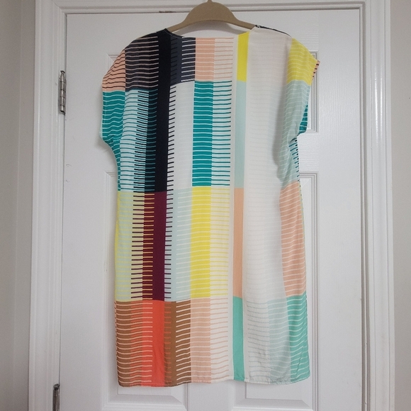 Marie Oliver Tunic Dress. - Picture 4 of 11